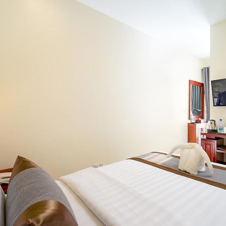סיאם ריפ Mony Reach Angkor Hotel מראה חיצוני תמונה