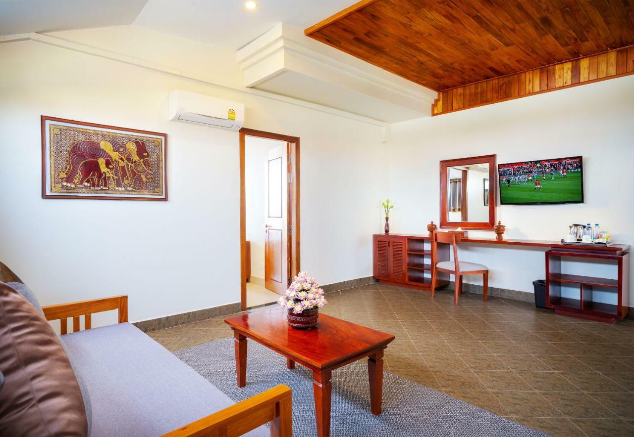 סיאם ריפ Mony Reach Angkor Hotel מראה חיצוני תמונה